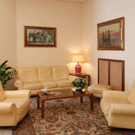 Hotel Reale มอนเตกาตินี แตร์เม ภายนอก รูปภาพ